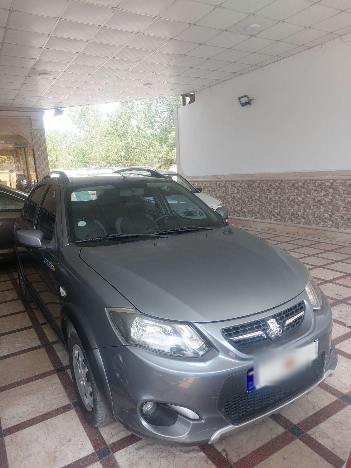 خودرو کوییک، معمولی آگهی ann_19573814