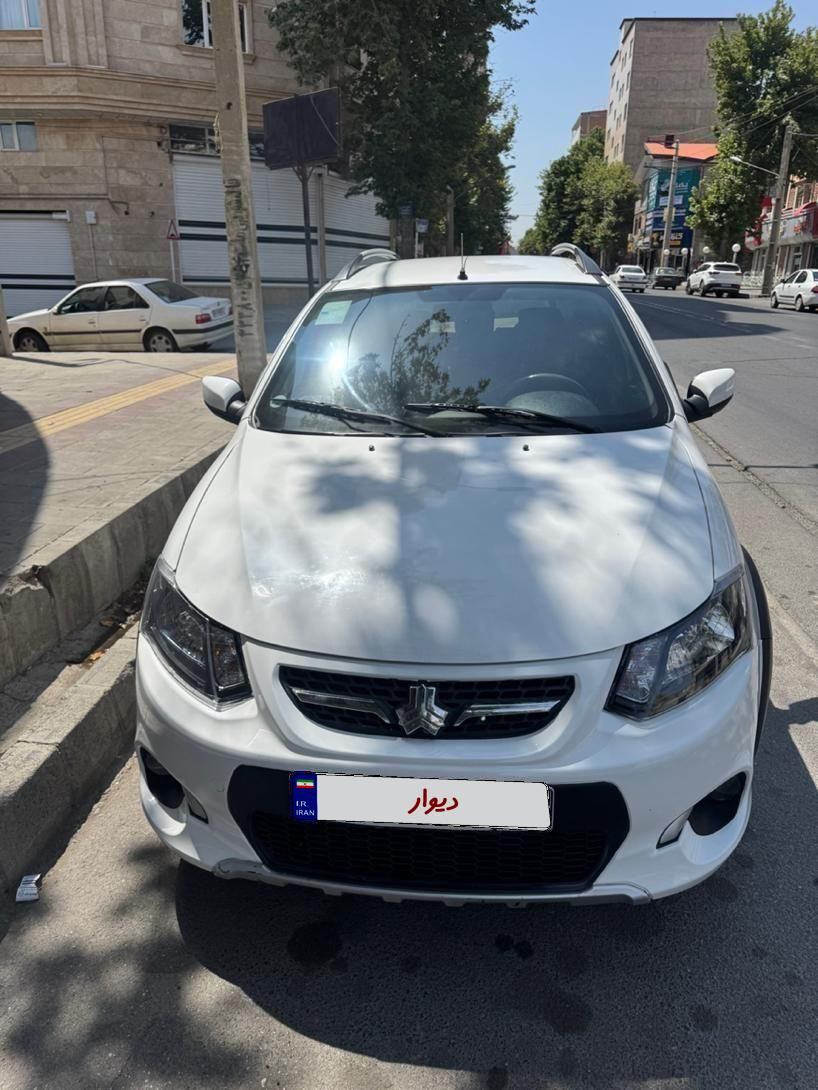 خودرو کوییک، معمولی آگهی ann_19573922