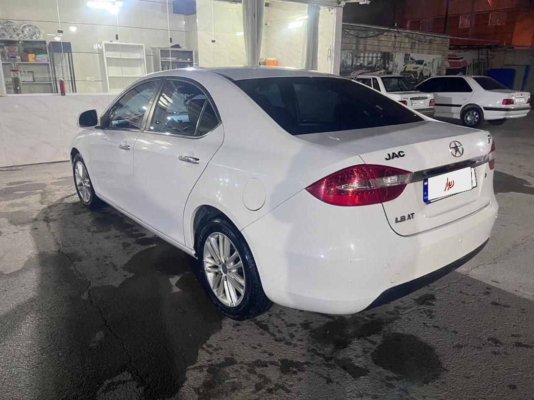 جک J5 اتوماتیک - 1393