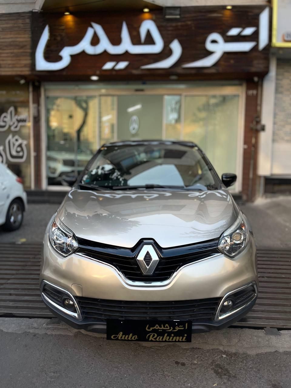 خودرو رنو، کپچر آگهی ann_19574048