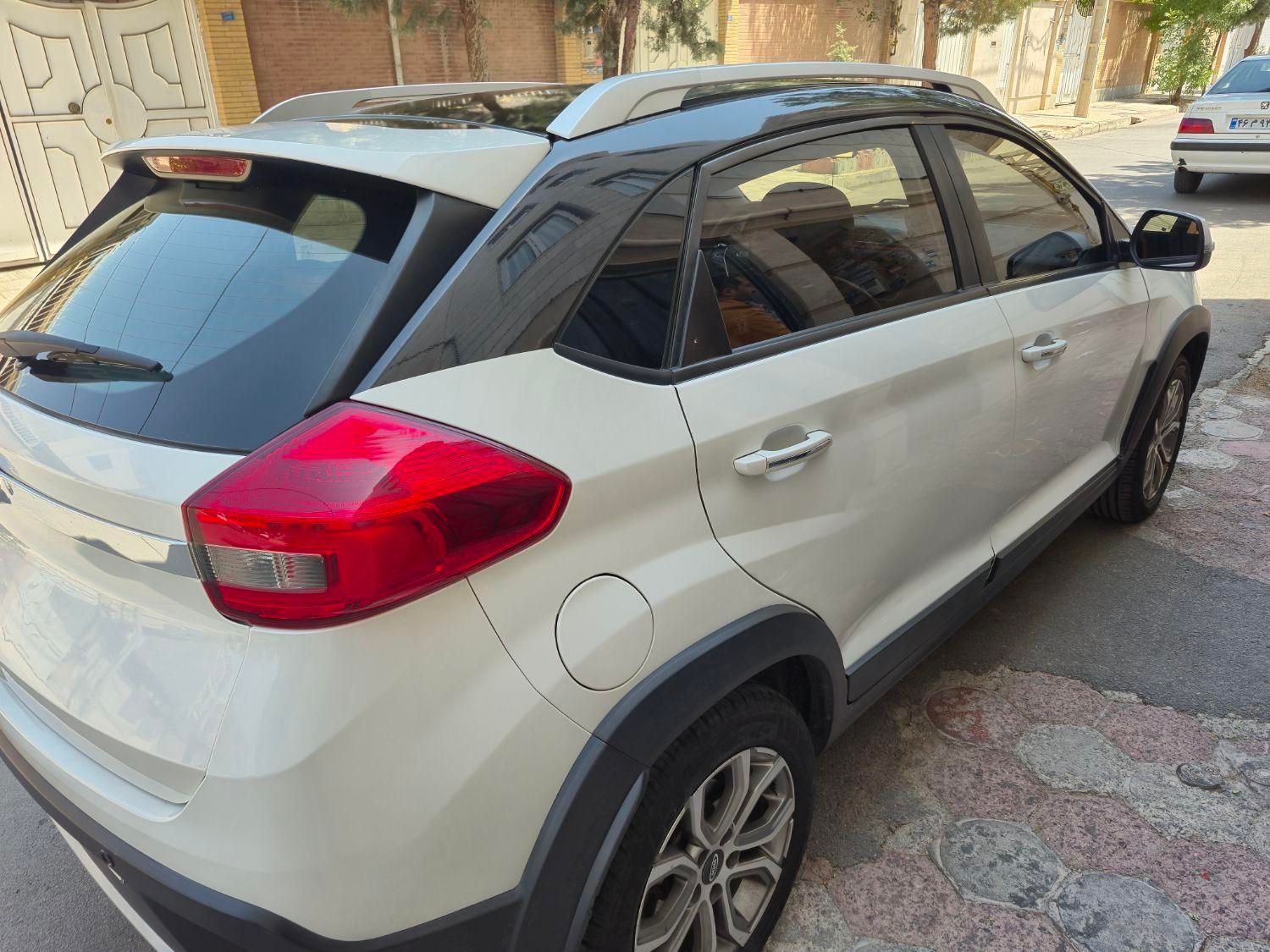 ام وی ام X22 اتوماتیک اسپرت اکسلنت - 1396