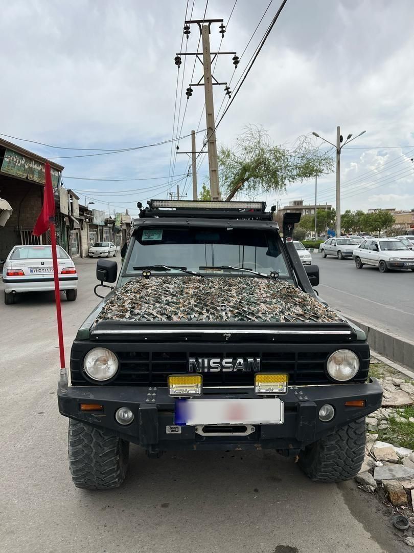 نیسان پاترول چهار درب 4 سیلندر - 1379