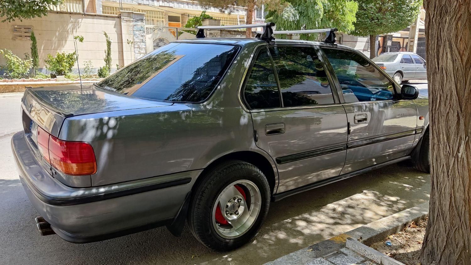 هوندا آکورد EX-B - 1993
