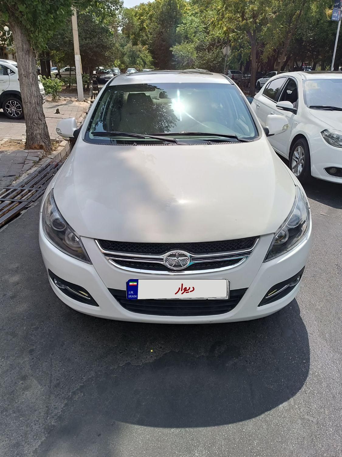 خودرو جک، J5 آگهی ann_19574151