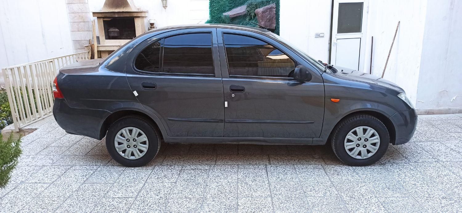 تیبا صندوق دار SX - 1395