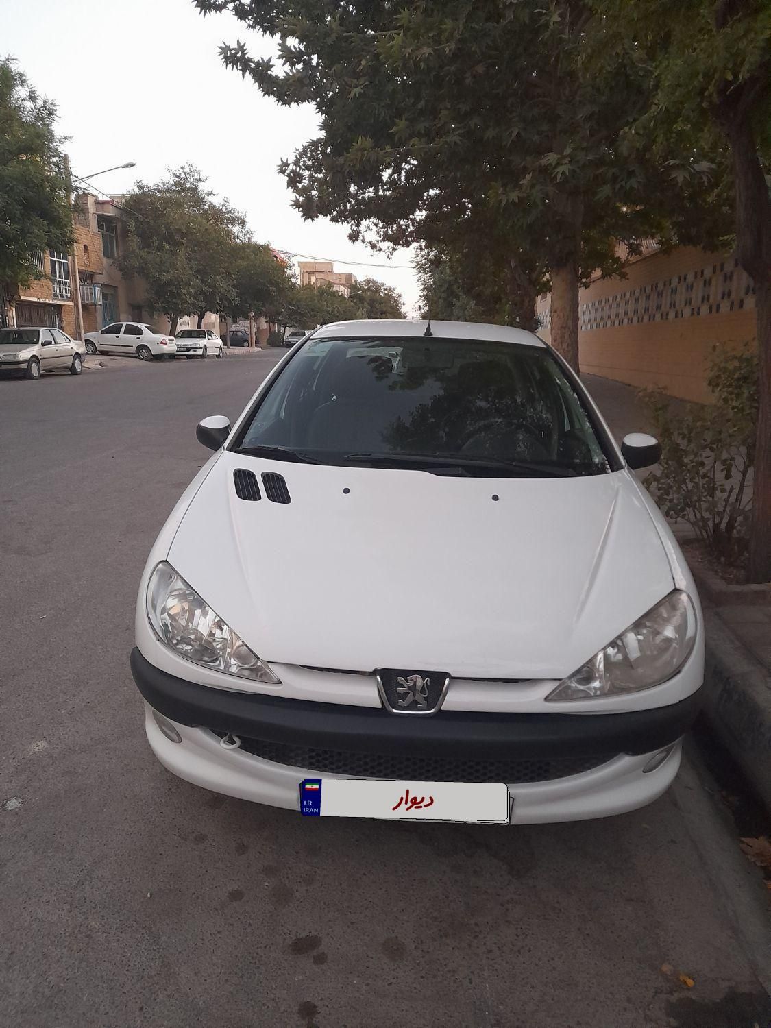 خودرو پژو، ۲۰۶ صندوق دار آگهی ann_19574191