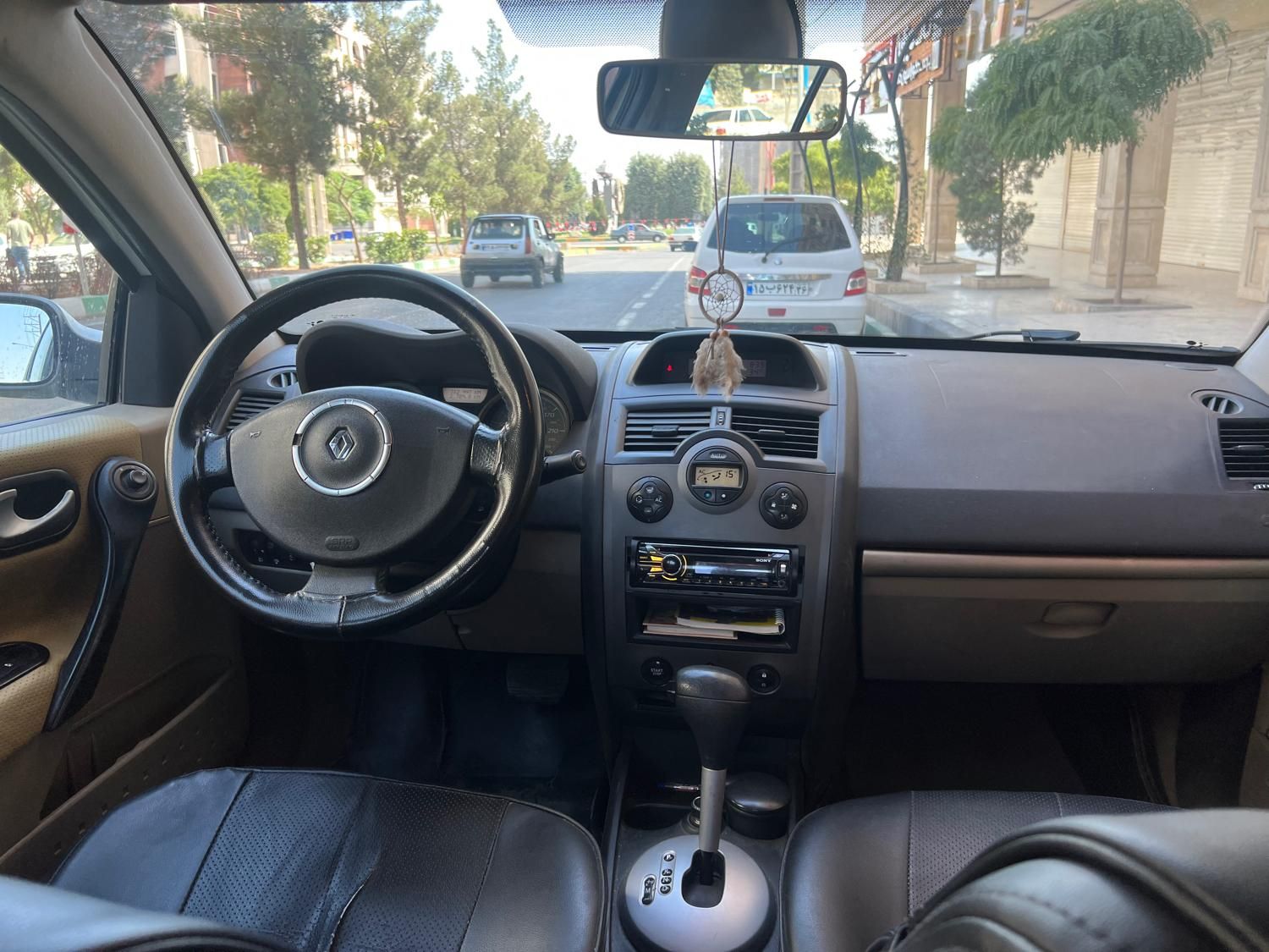 رنو مگان وارداتی اتوماتیک 2000 - 2008
