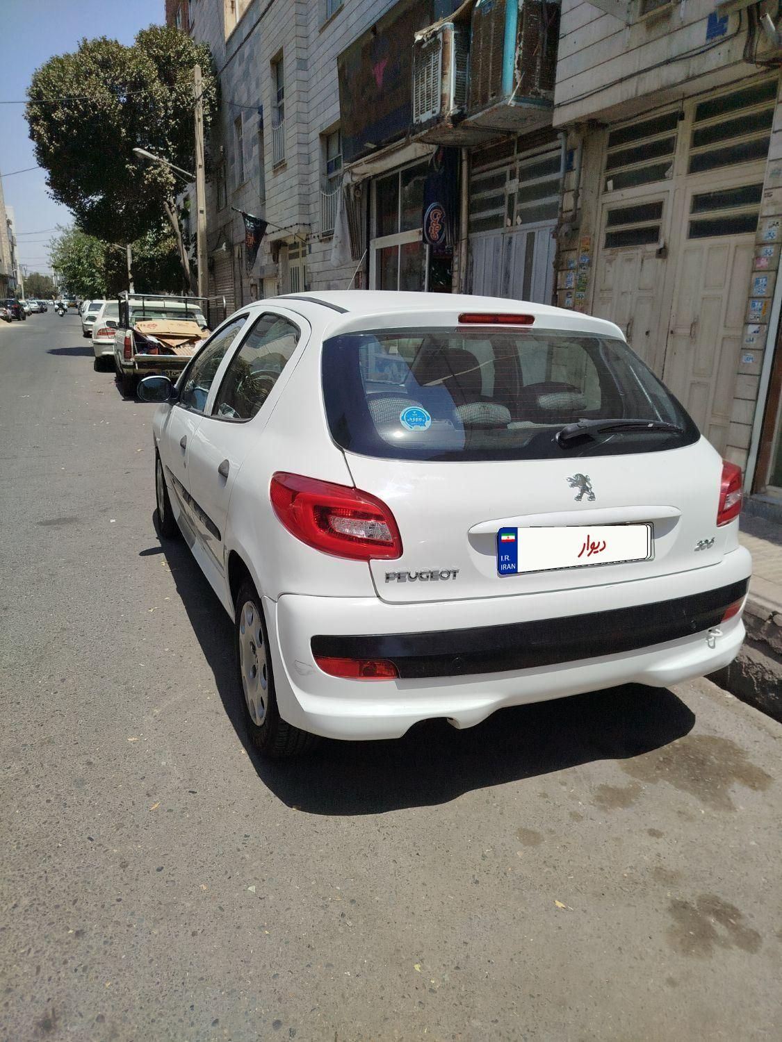 خودرو پژو، 206 آگهی ann_19574756