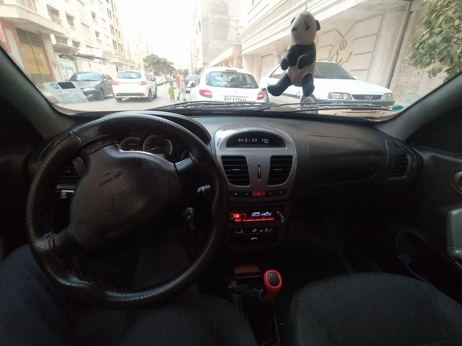 کوییک R دنده‌ای - 1398