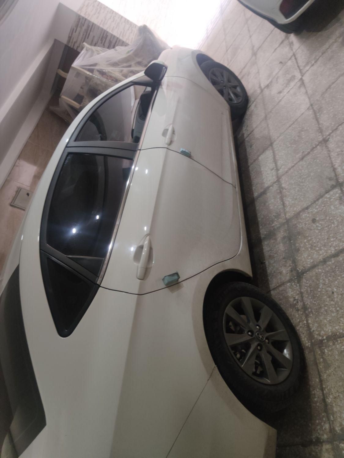 جک J4 اتوماتیک ساده - 1402