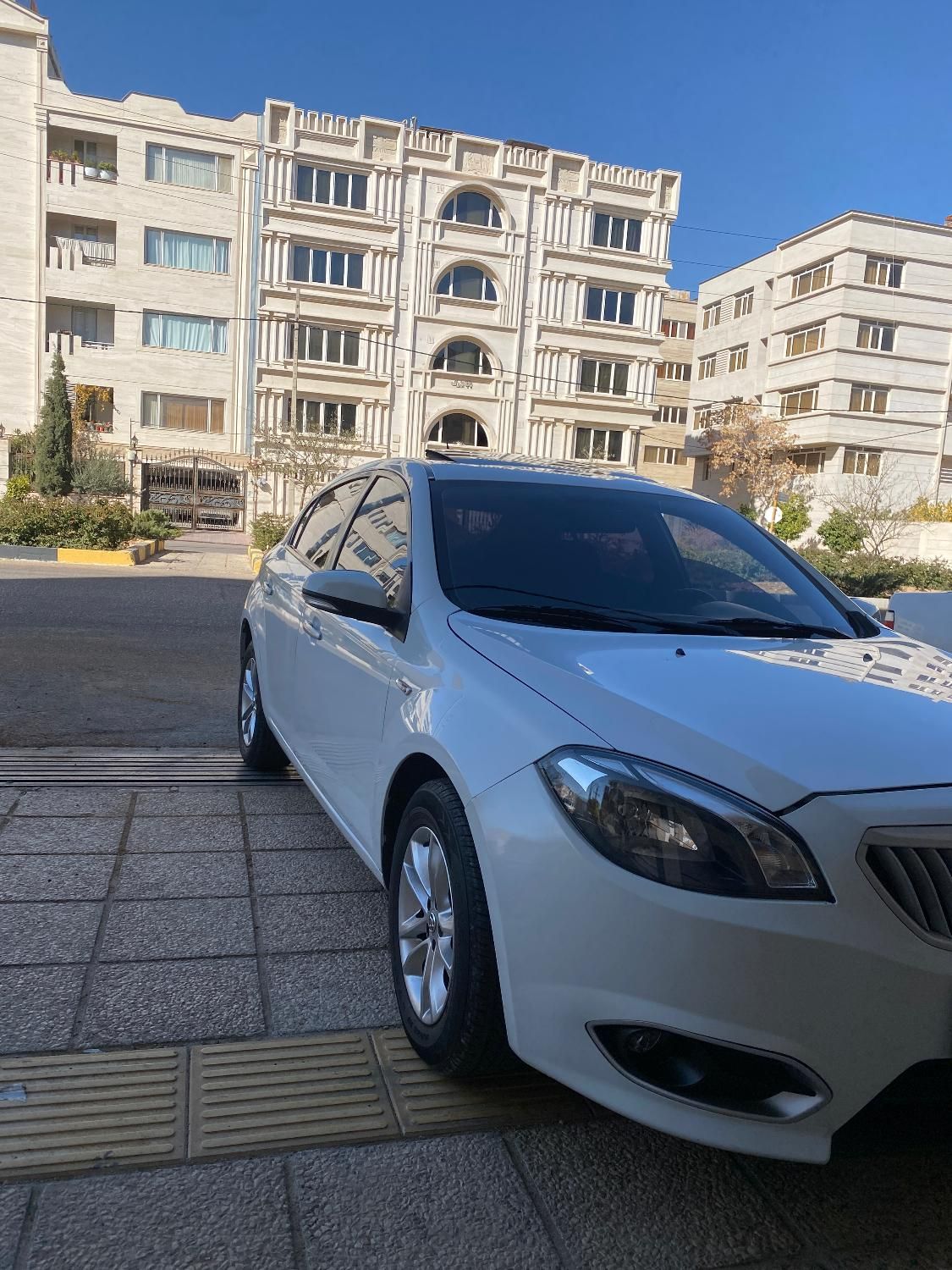برلیانس H320 اتوماتیک 1500 - 1394