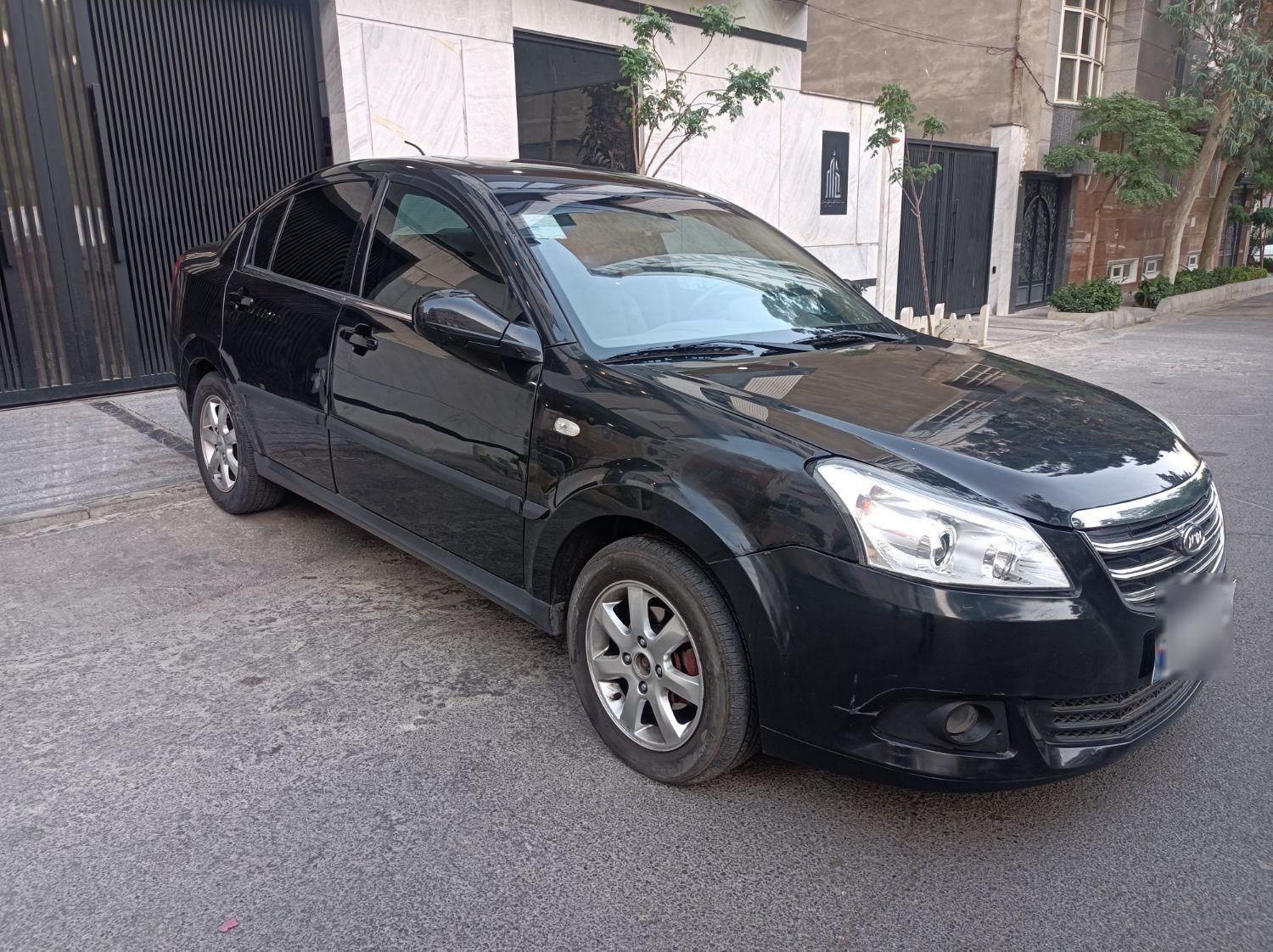ام وی ام 550 اتوماتیک - 1396