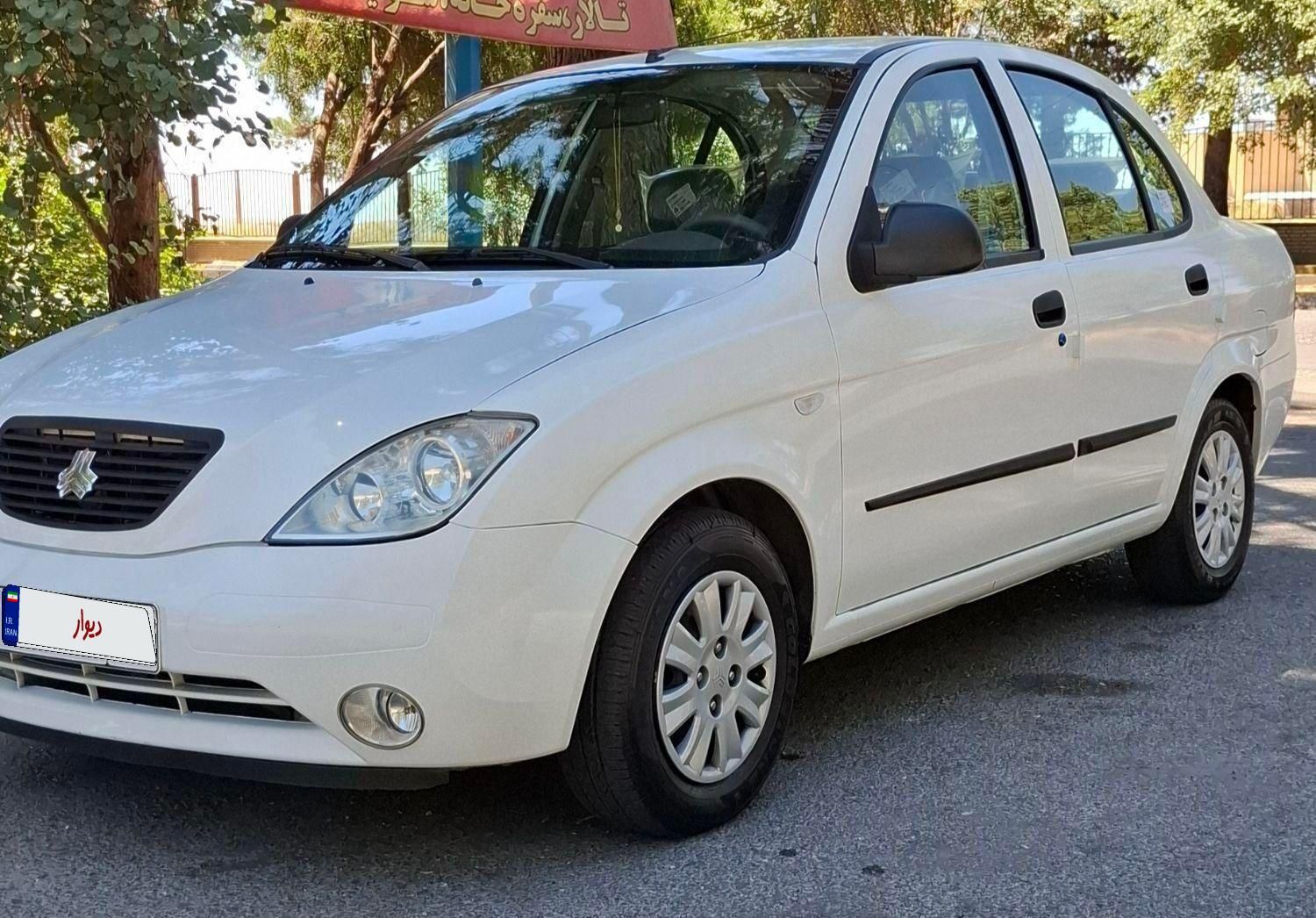 تیبا صندوق دار SX - 1400