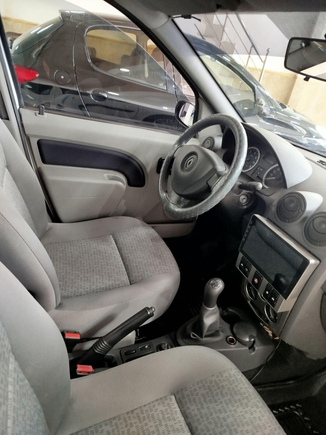 رنو تندر 90 E2 - 1392