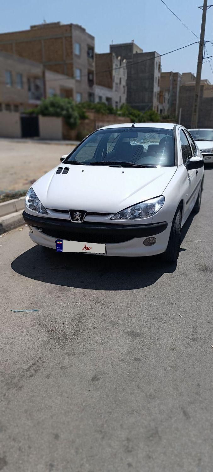 پژو ۲۰۶ صندوق دار v8 - 1395