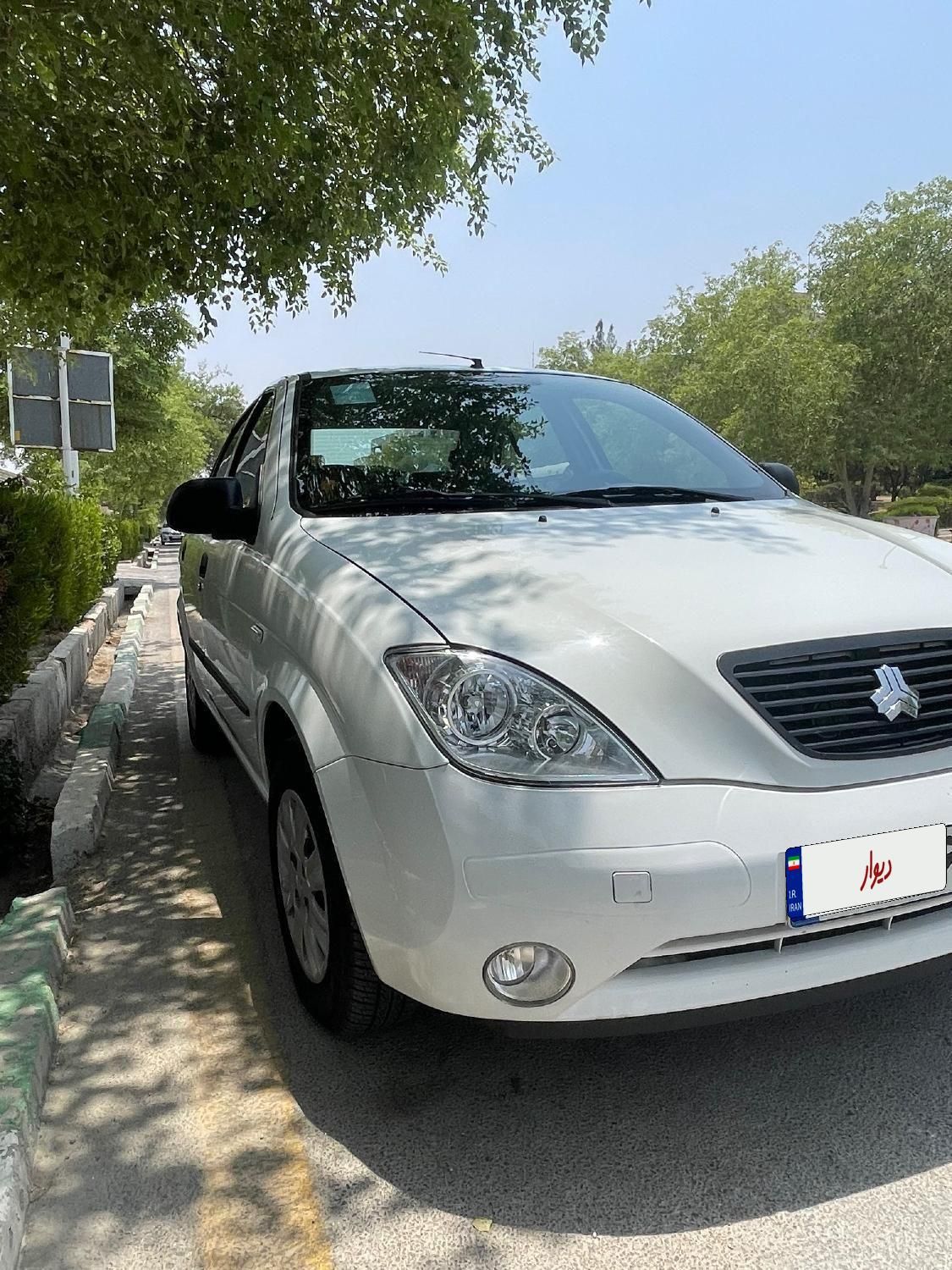 تیبا صندوق دار SX - 1399