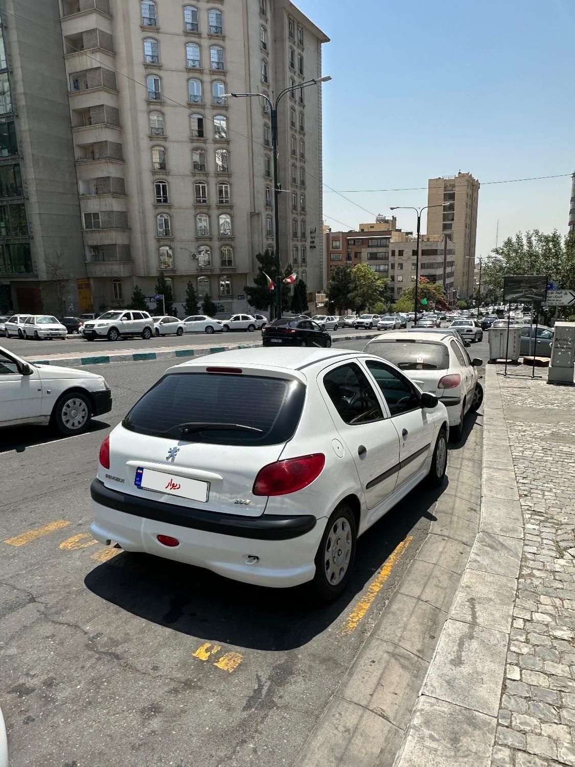 پژو 206 تیپ 2 - 1397