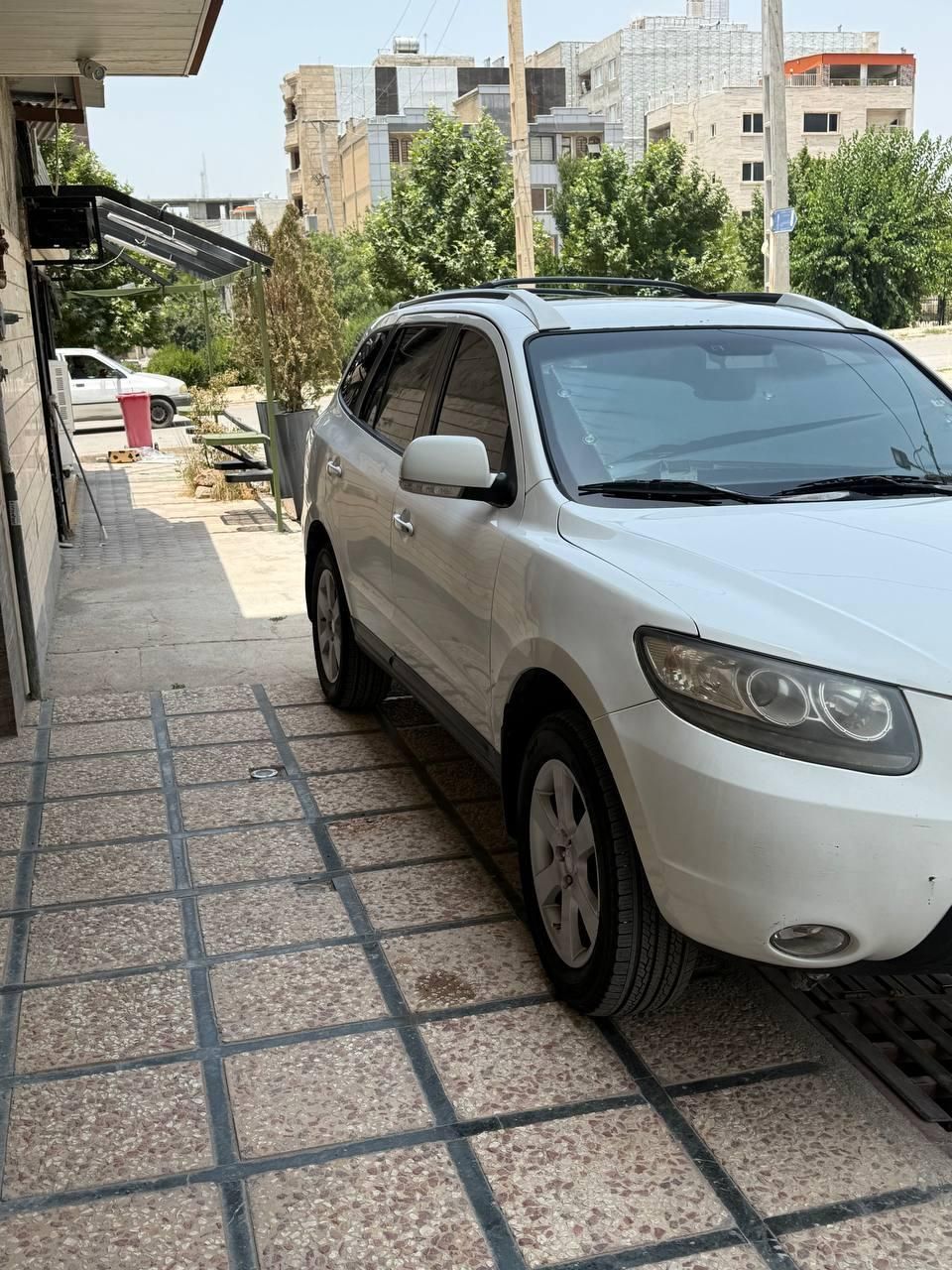 هیوندای سانتافه جی‌ال‌اس ۲.۷ لیتری - 2009