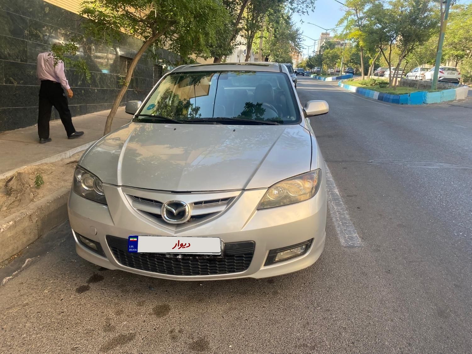 خودرو مزدا، 3 (مونتاژ) آگهی ann_19576325