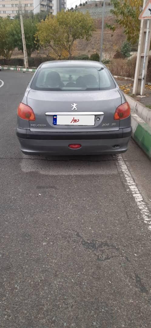 پژو ۲۰۶ صندوق دار v8 - 1392