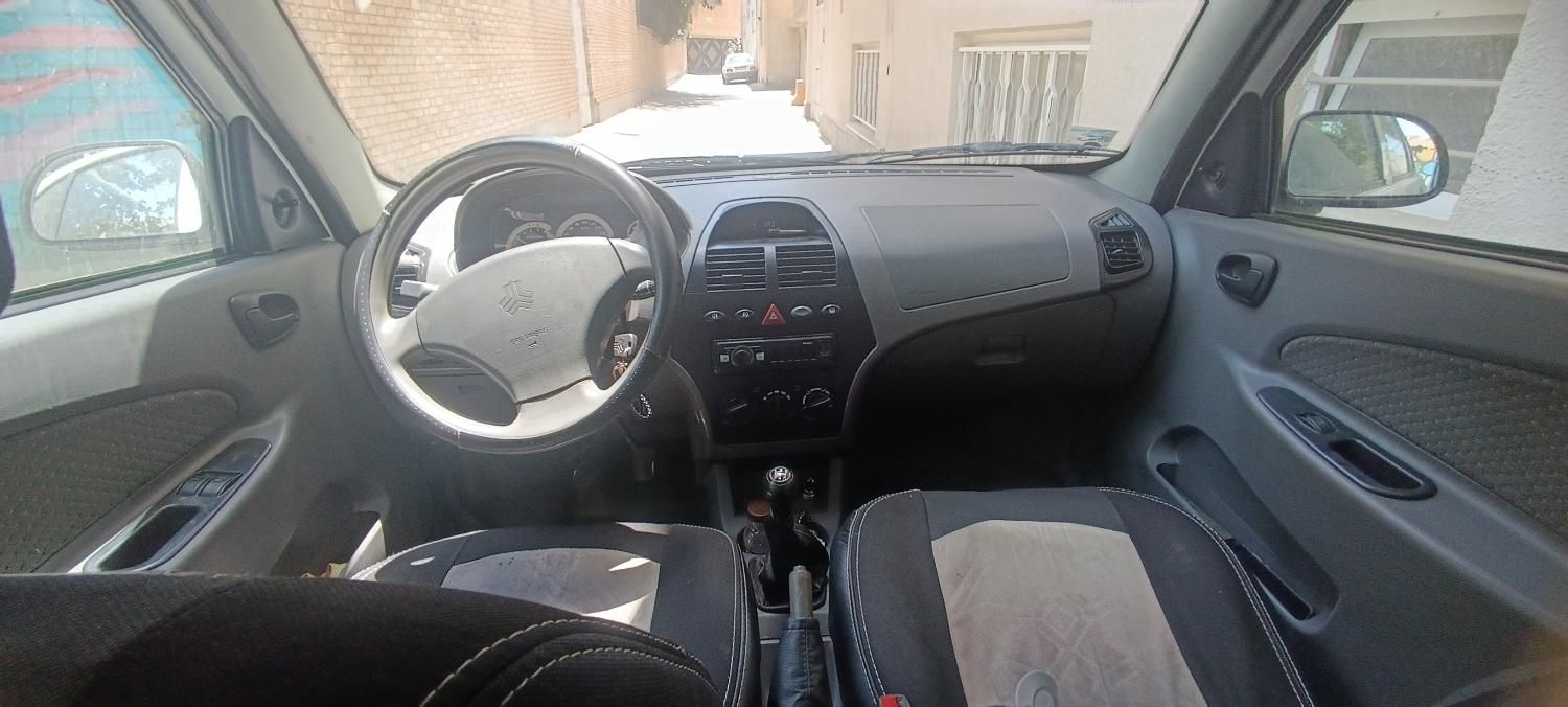 تیبا صندوق دار SX - 1393