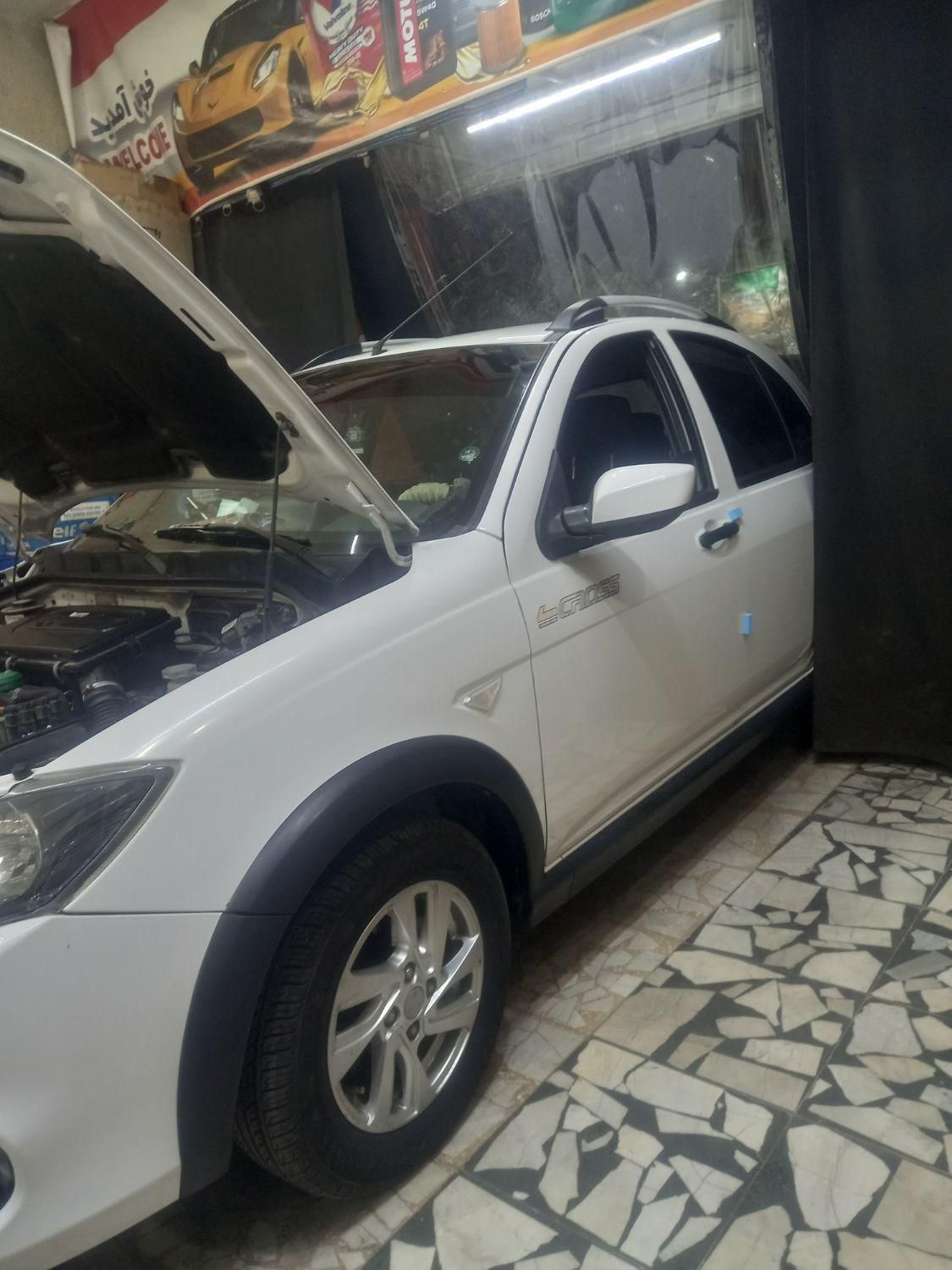خودرو کوییک، معمولی آگهی ann_19576487