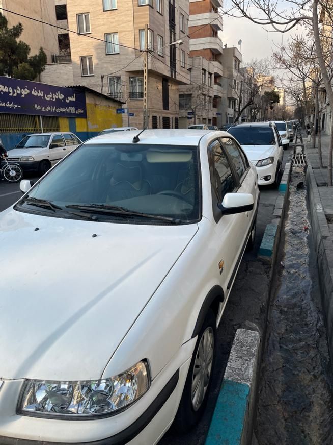 سمند LX XU7 - 1395