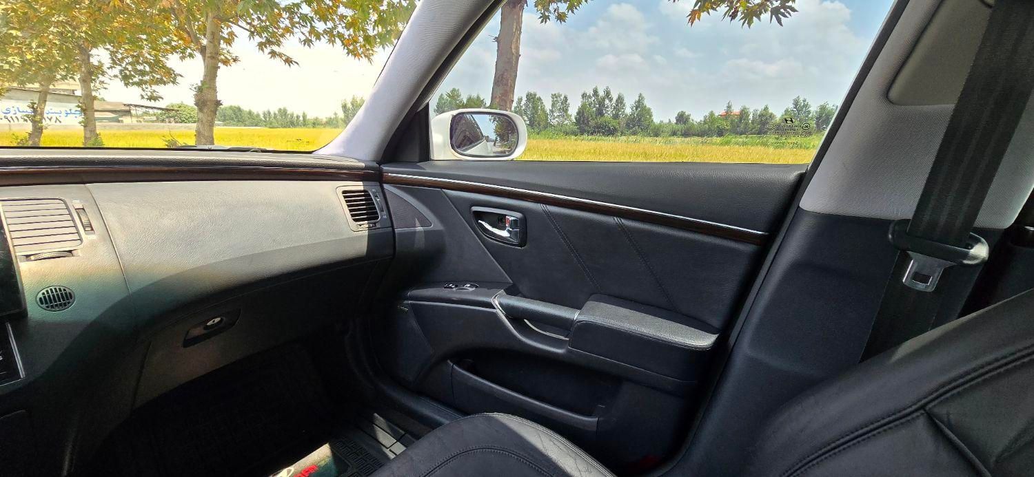 هیوندای آزرا (گرنجور) 3300cc - 2011