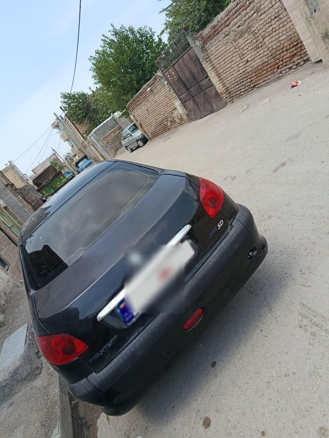 پژو ۲۰۶ صندوق دار v8 - 1388