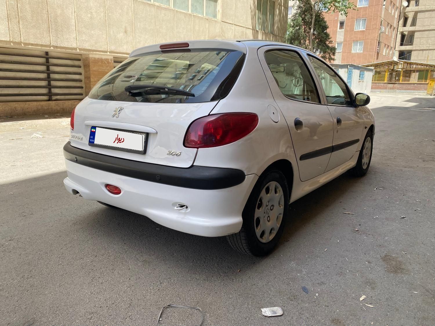 پژو 206 تیپ 5 - 1395