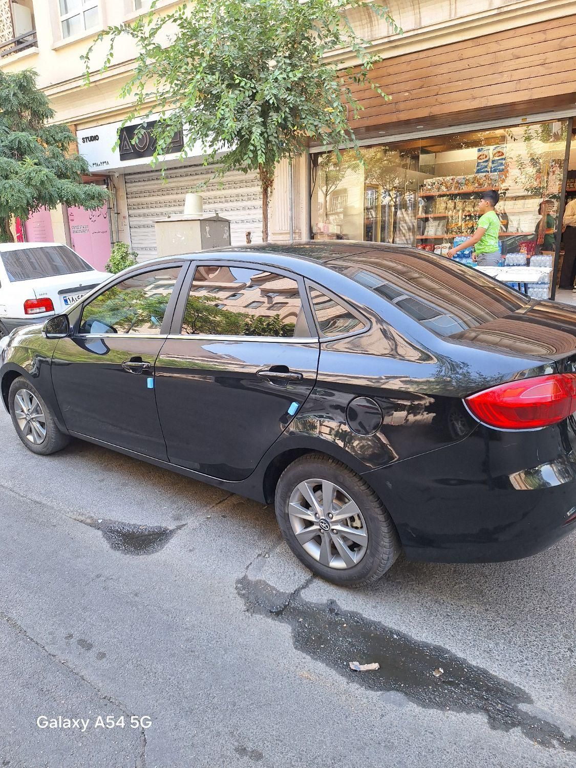 جک J4 اتوماتیک ساده - 1402