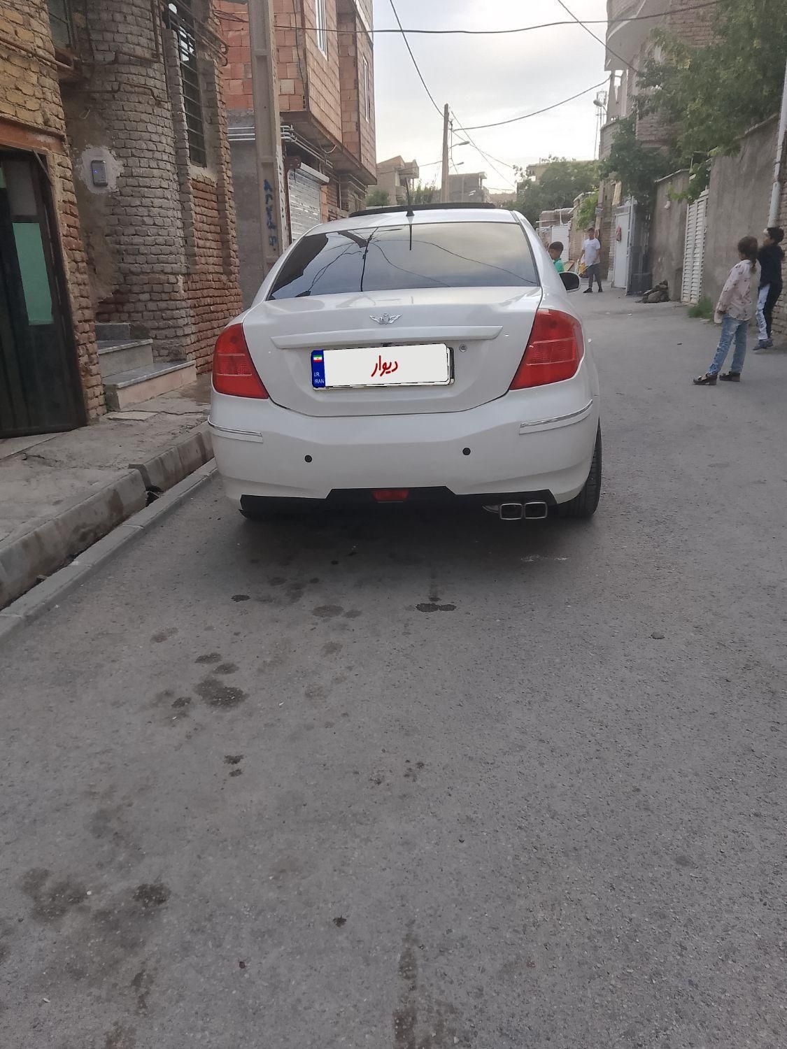 ام وی ام 550 اتوماتیک - 1395