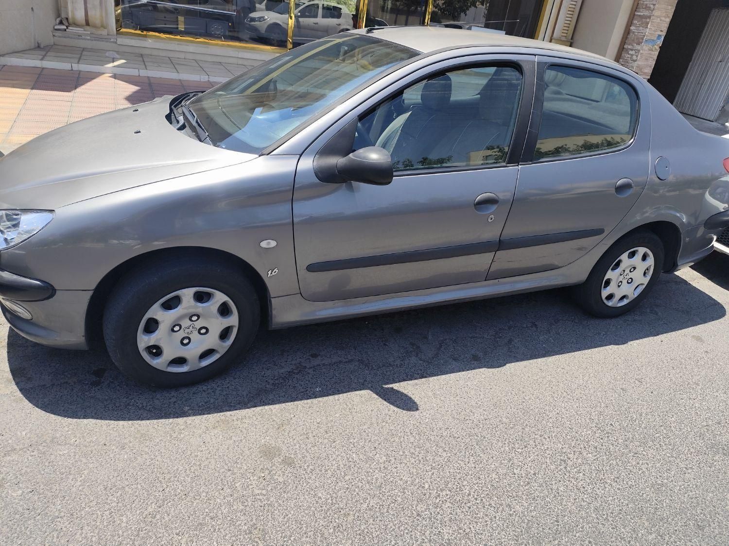 پژو ۲۰۶ صندوق دار v8 - 1390