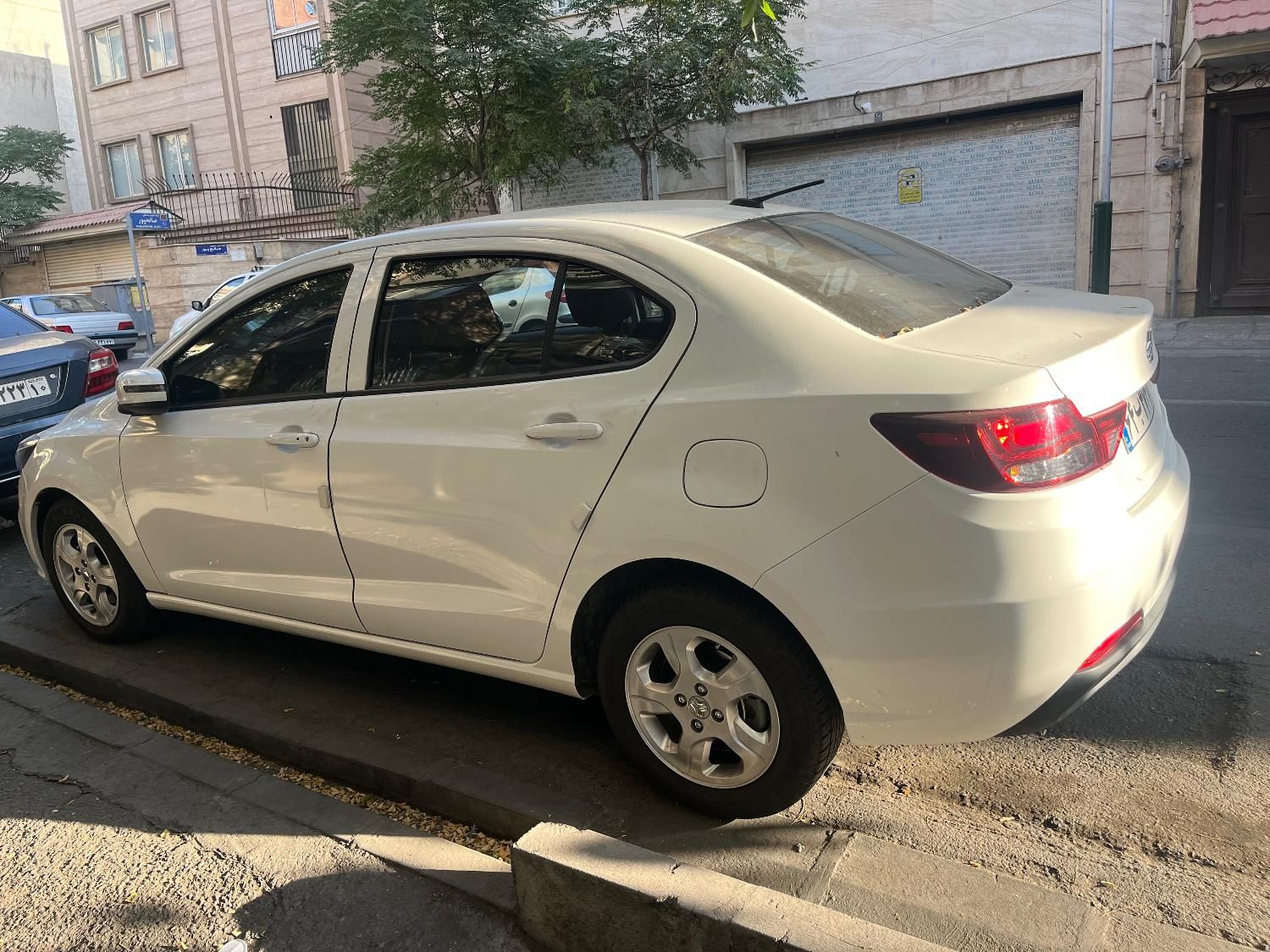 شاهین GL دنده ای - 1402