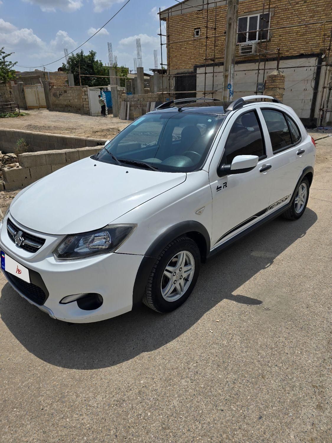 کوییک R دنده‌ای - 1399