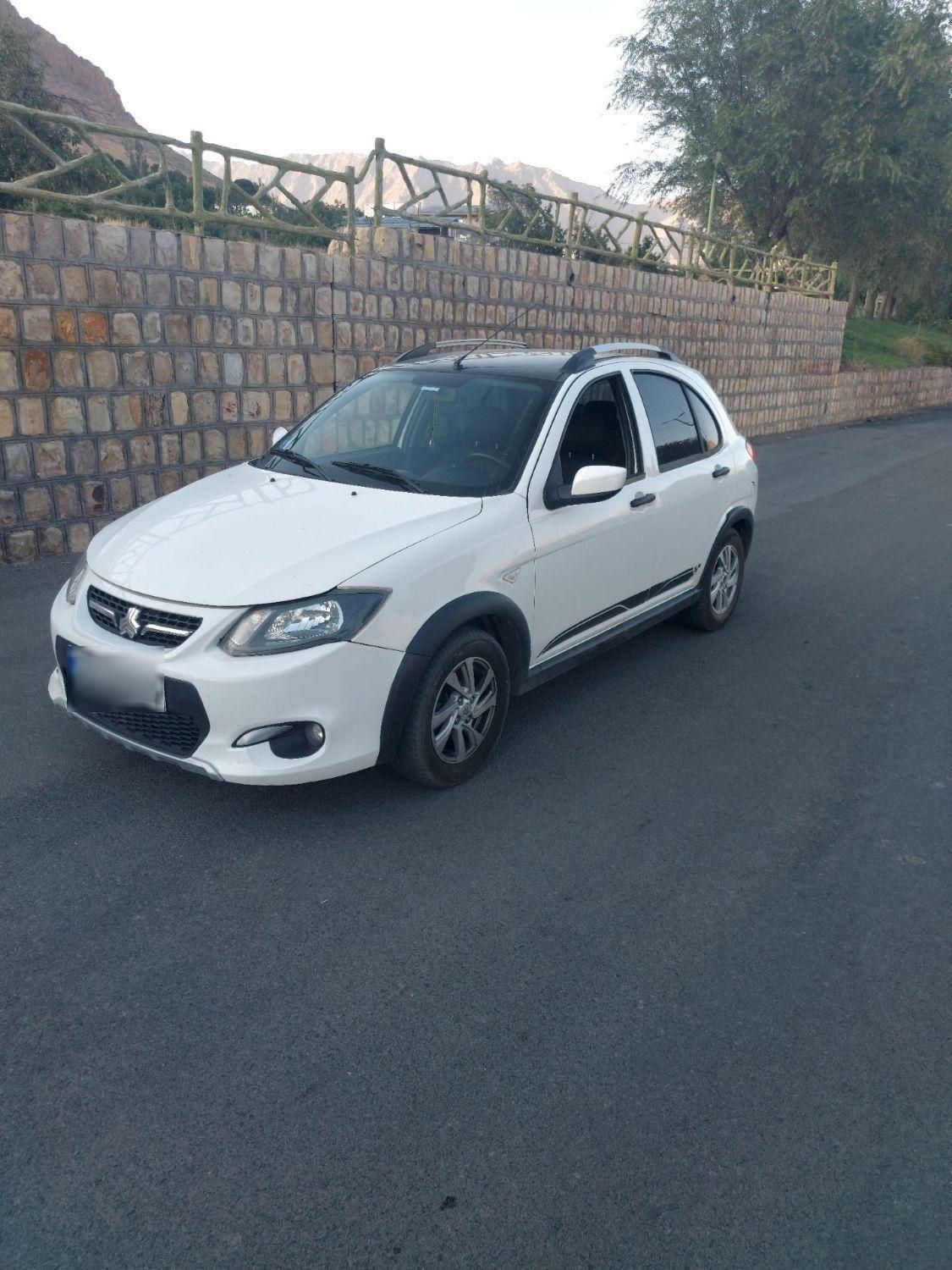 کوییک R دنده‌ای - 1401