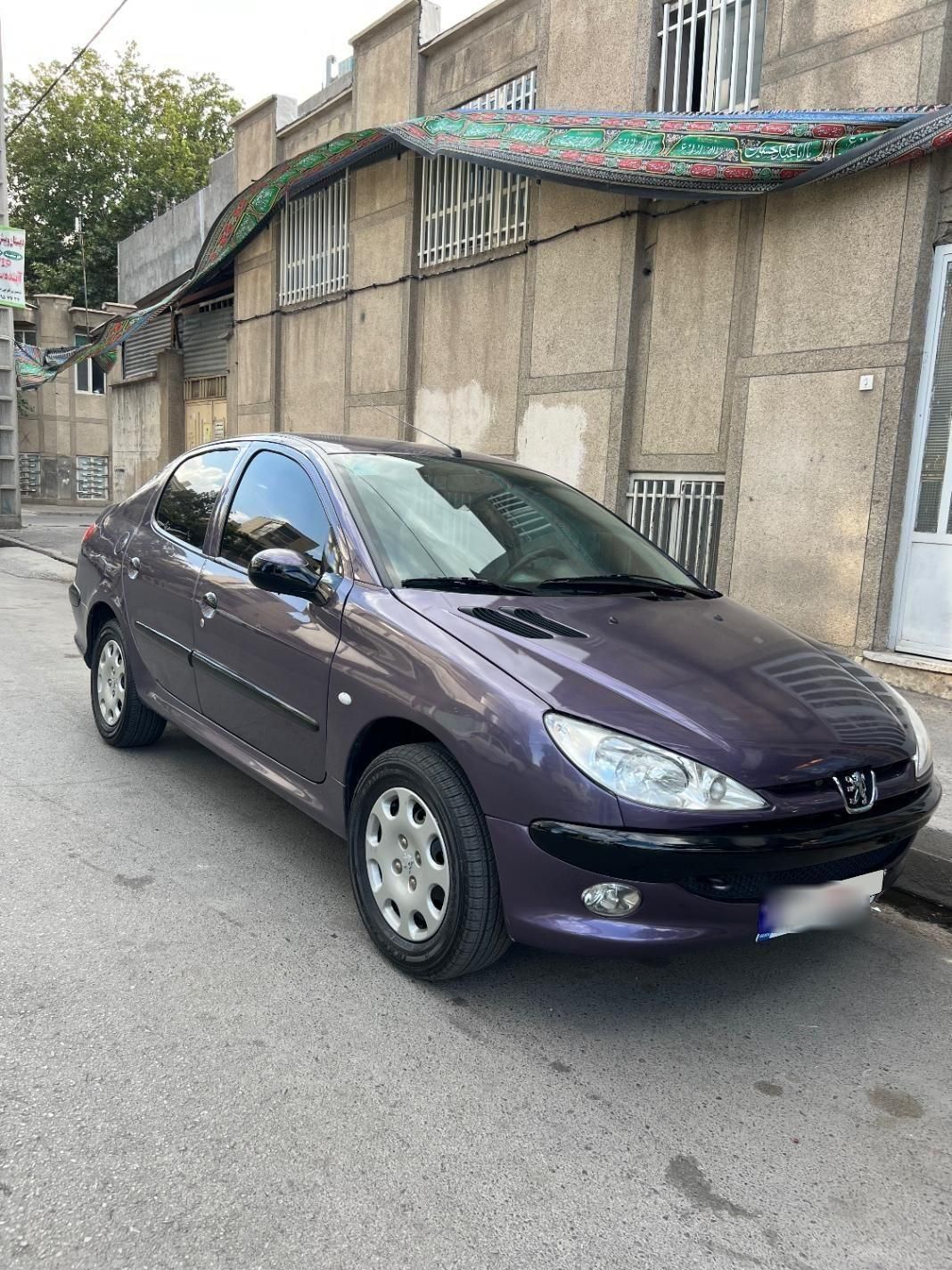 پژو ۲۰۶ صندوق دار v8 - 1394