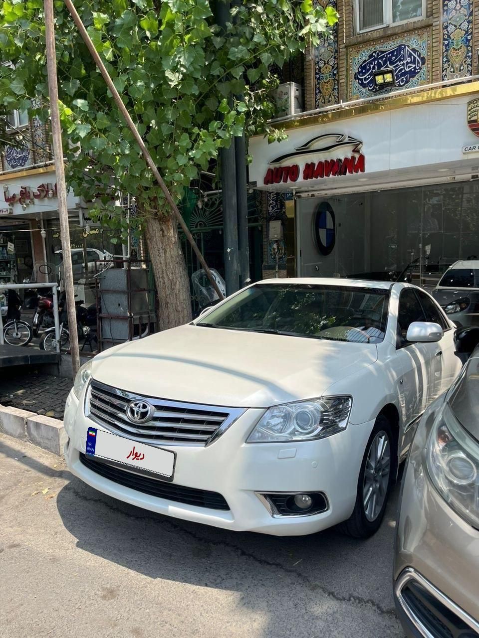 تویوتا آریون XV40 - 2010