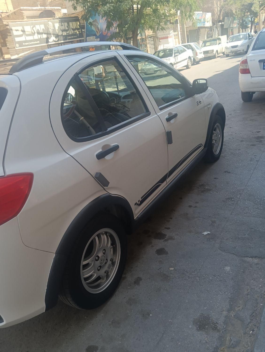 کوییک R دنده‌ای - 1401
