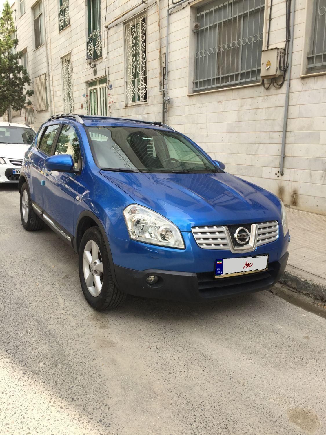 نیسان قشقایی پارس خودرو اتوماتیک - 1390