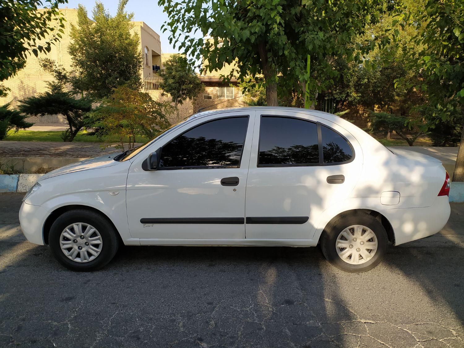 تیبا صندوق دار SX - 1393