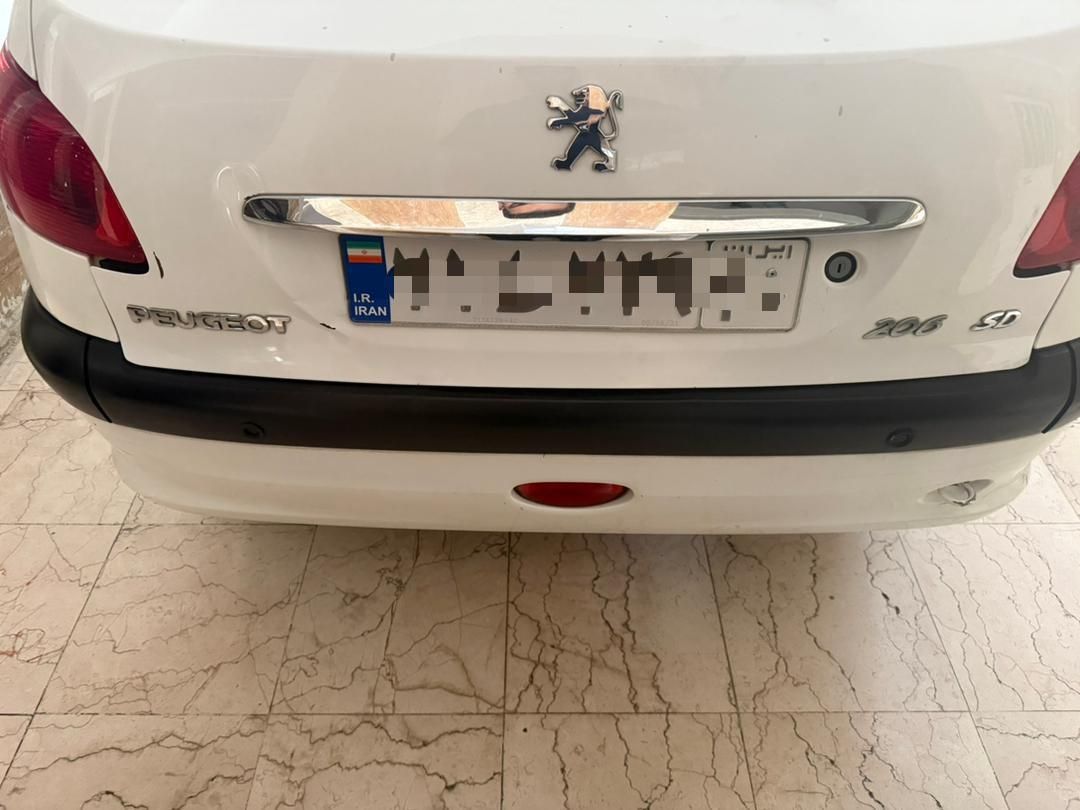 پژو ۲۰۶ صندوق دار v8 - 1397