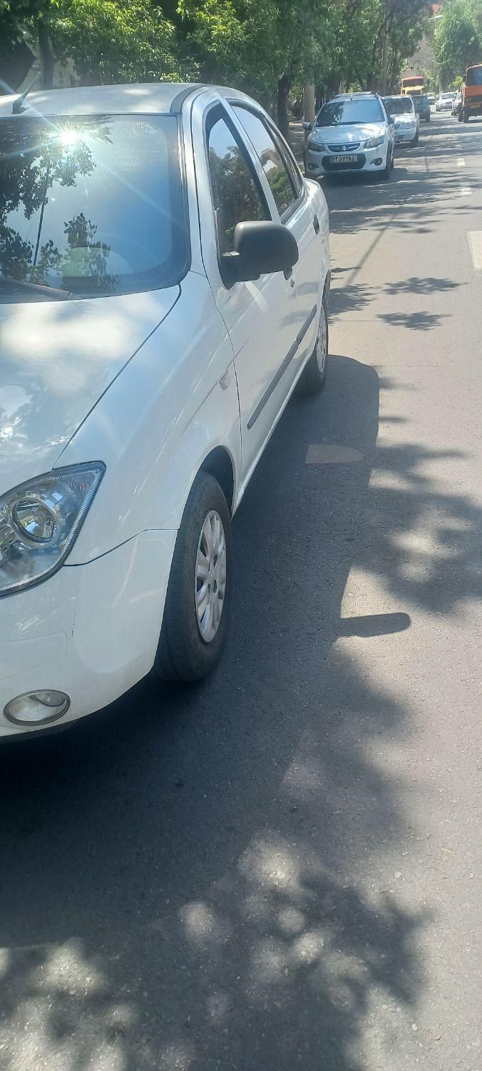 تیبا صندوق دار SX - 1400