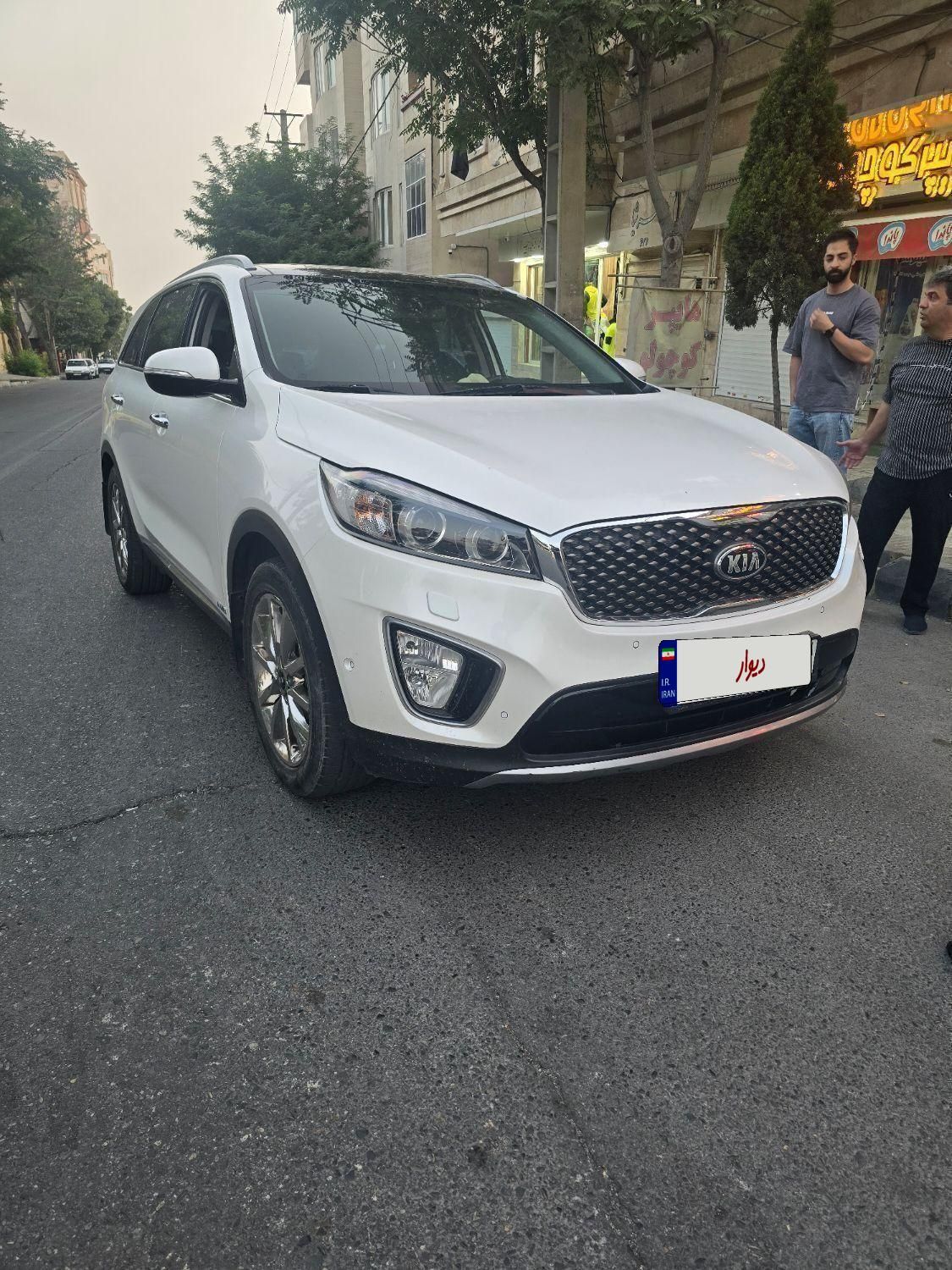 خودرو کیا، سورنتو آگهی ann_19577548