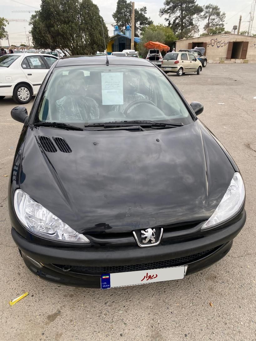 پژو ۲۰۶ صندوق دار v8 - 1389