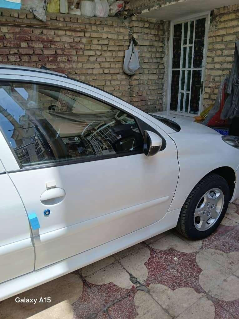 پژو 207 اتوماتیک TU5P - 1404