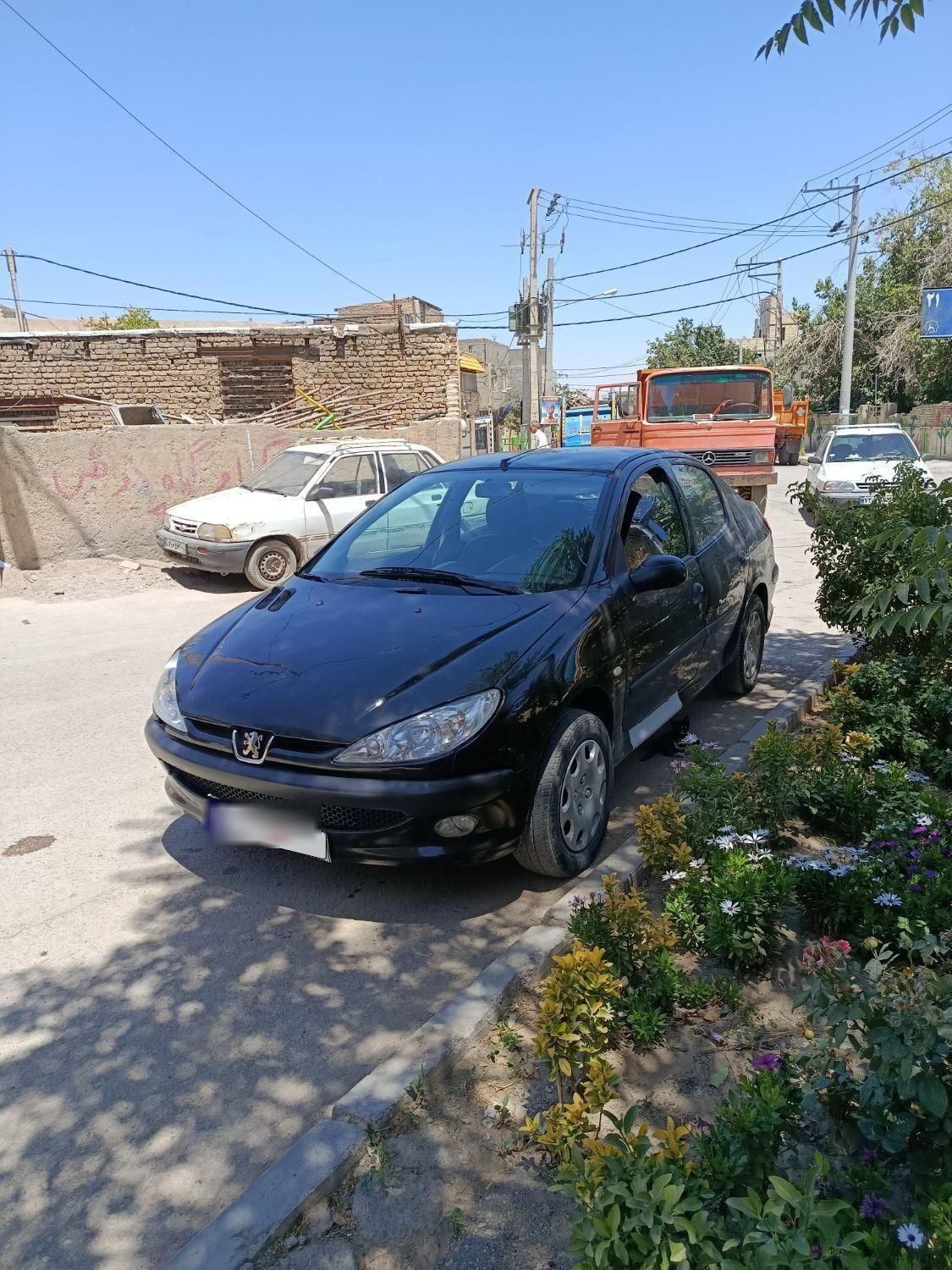 پژو ۲۰۶ صندوق دار v8 - 1395