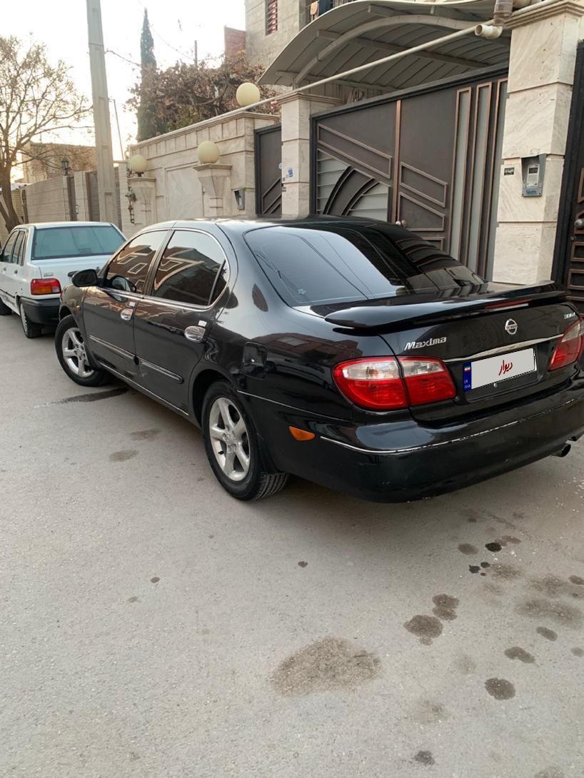 نیسان ماکسیما دنده‌ای - 1384