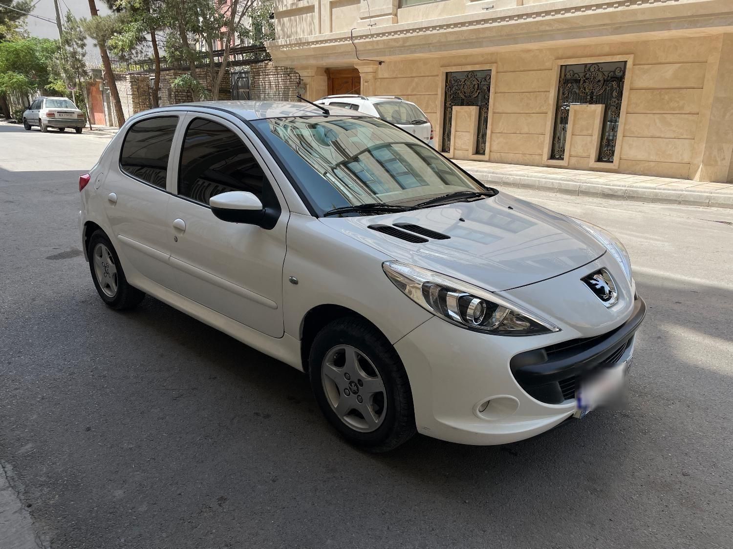 پژو 207 دنده‌ای فرمان هیدرولیک - 1390