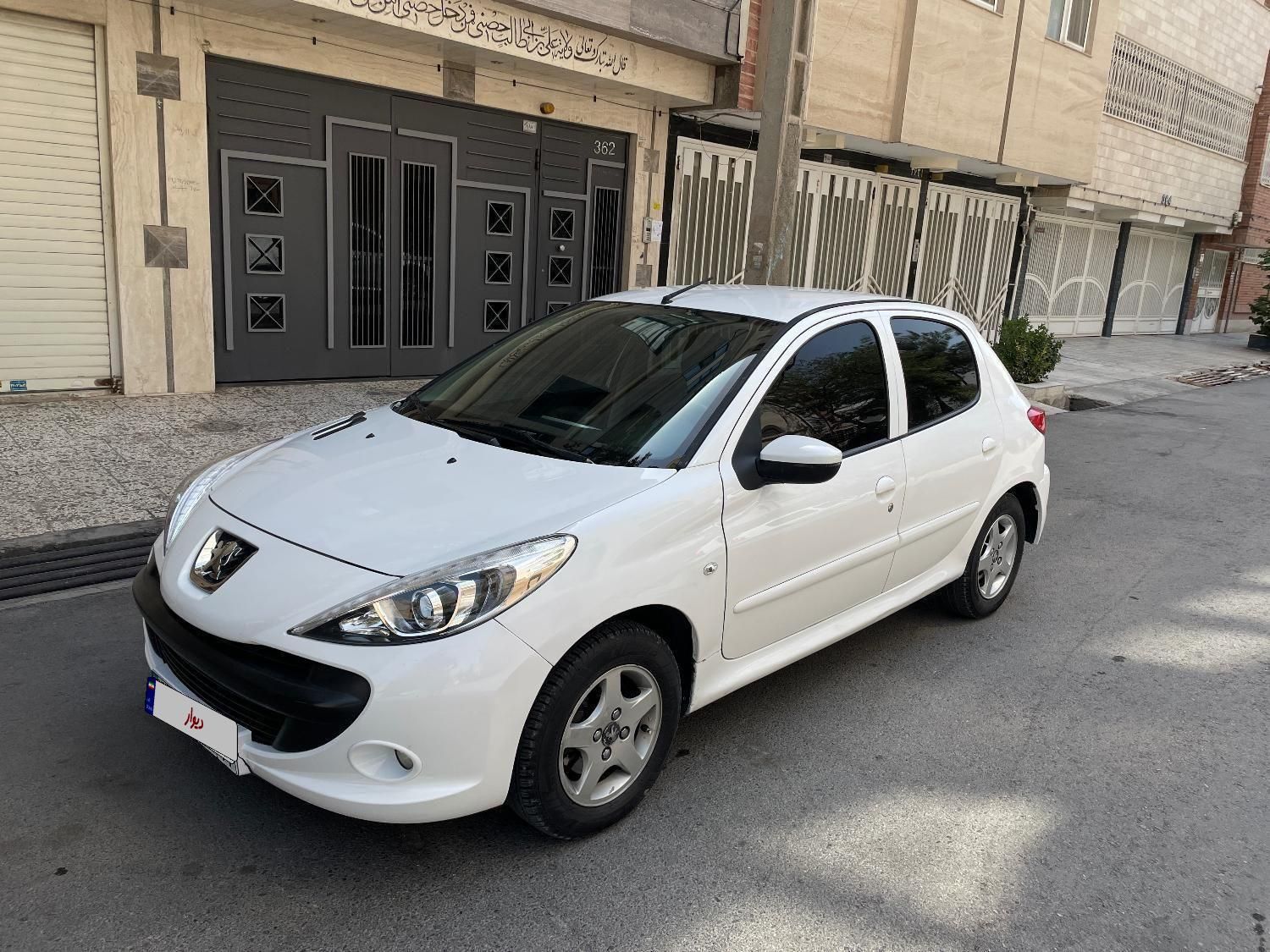 پژو 207 دنده‌ای فرمان هیدرولیک - 1390